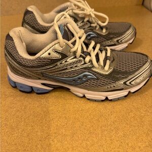 Saucony Women's Gray and Blue Athletic Shoes